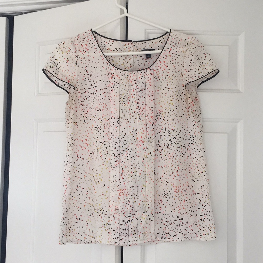 Ann Taylor Short Sleeve Blouse